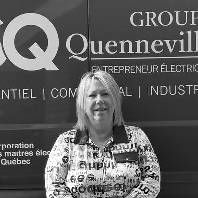 Monique, Directrice des finances chez Groupe Quenneville